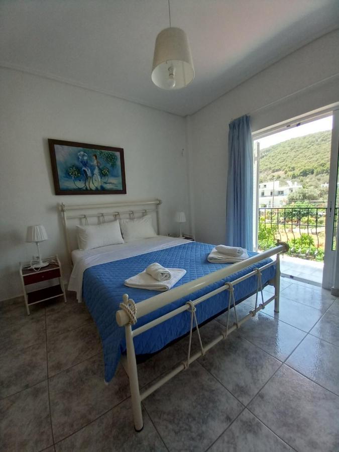 Flisvos House Apartment Megalochori  Bagian luar foto
